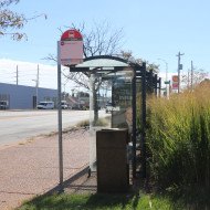 MetroBus stop #3184: Hampton @ Oakland, southbound MetroBus stop 3184: Hampton at Oakland, southbound